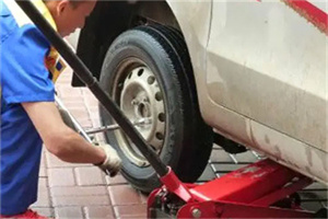 清城附近拖车24小时服务热线电话